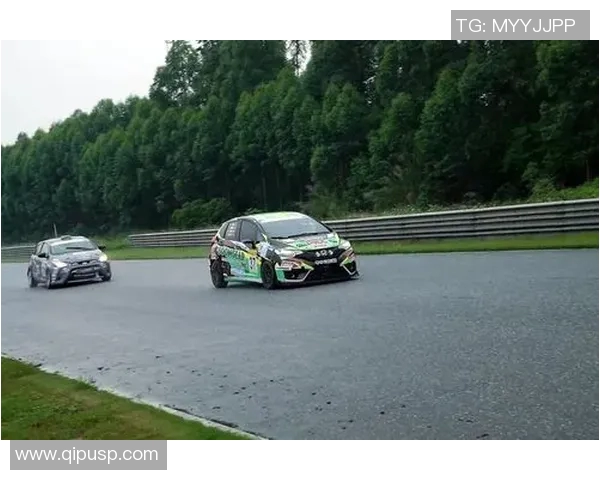 重庆与成都足球队耐力对决赛后分析与反思