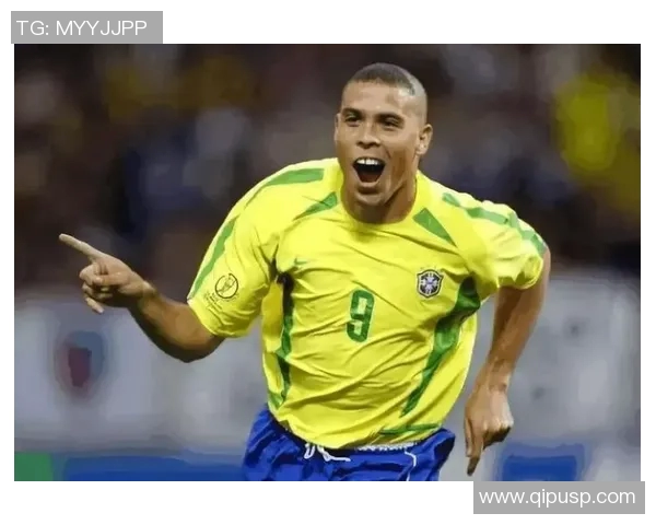 巴西门历代足球明星的辉煌历程与传奇故事回顾